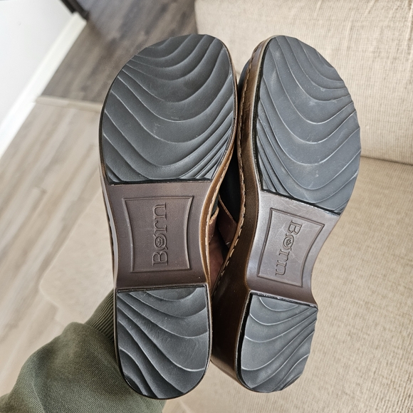 BORN Tru Clog - Picture 6 of 9